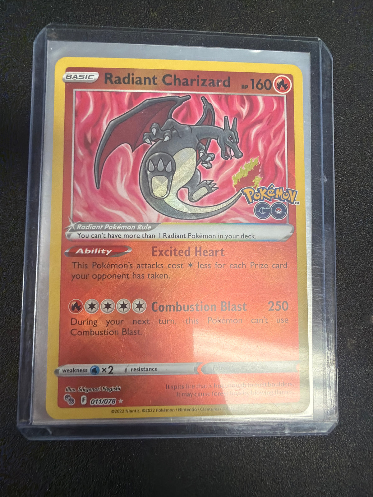 Radiant Charizard 011/078 Radiant Rare Pokémon GO Pokémon Holo NM