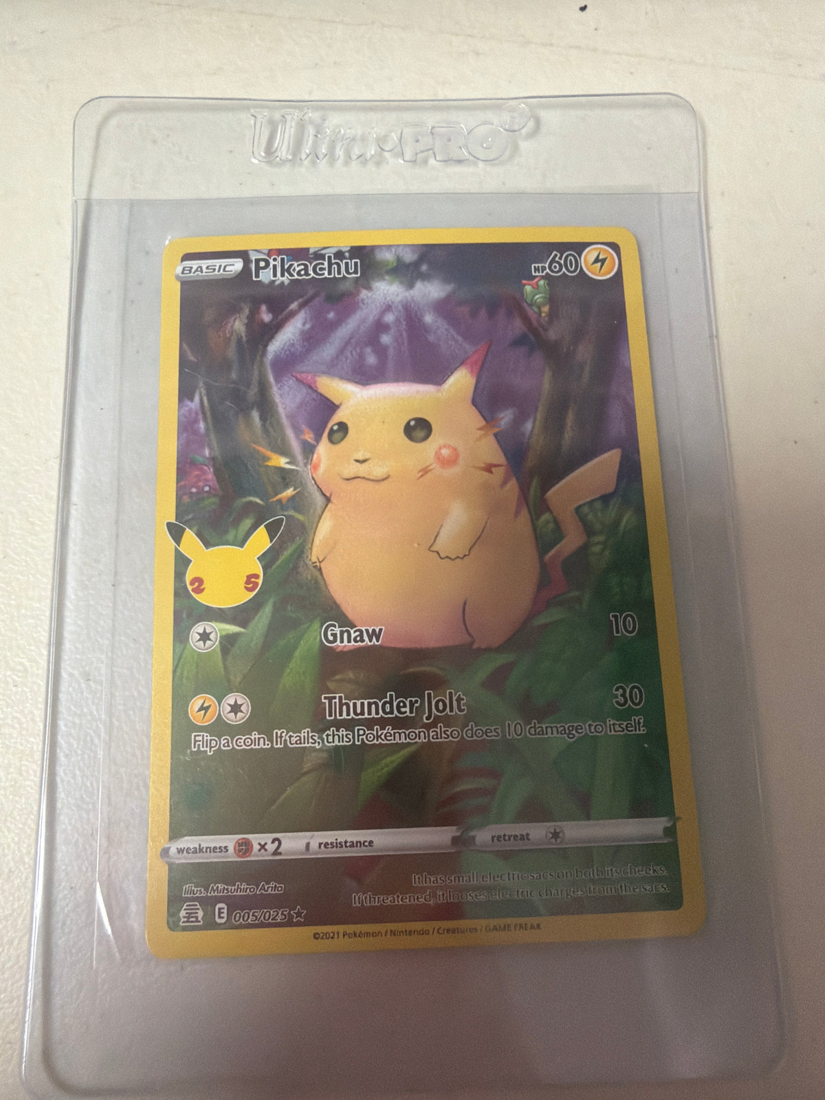 Pokémon Pikachu 005/025 Celebrations