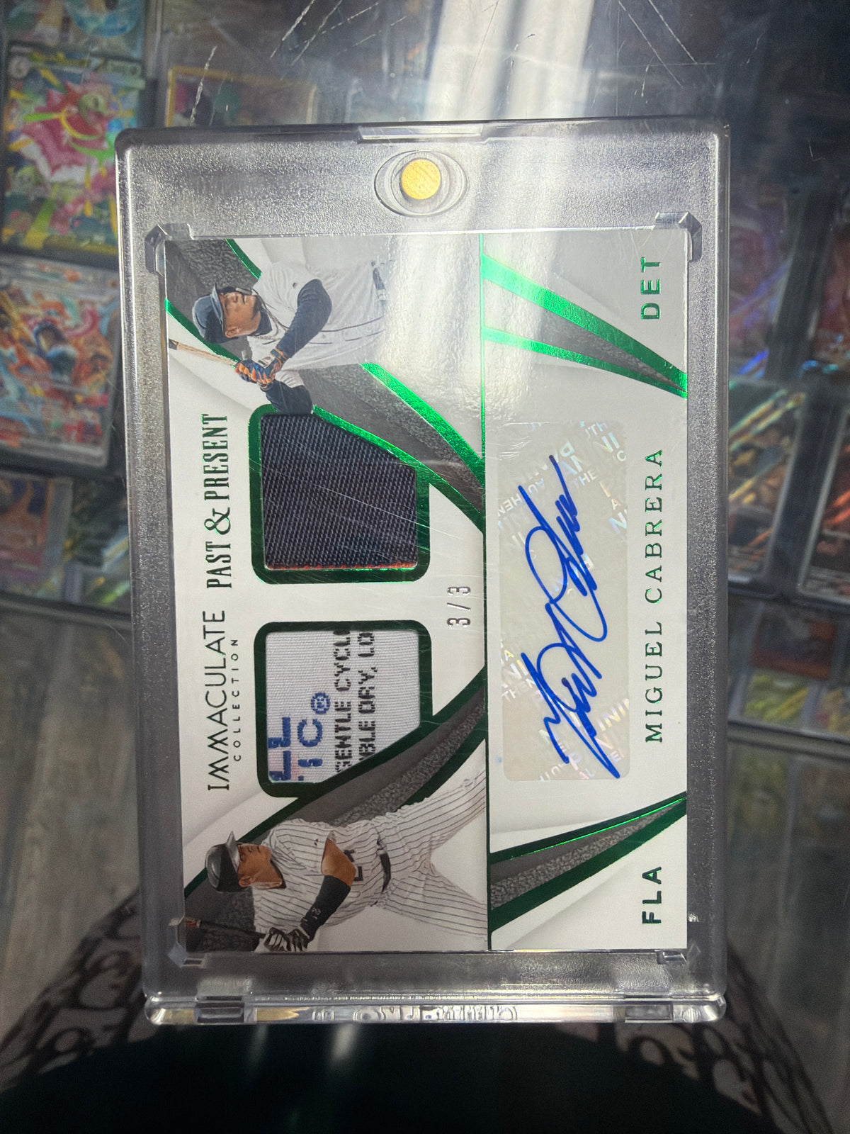 2019 Panini Immaculate Collection Past & Present Signatures Miguel Cabrera Emerald Auto Dual Relic #PP-MC /3