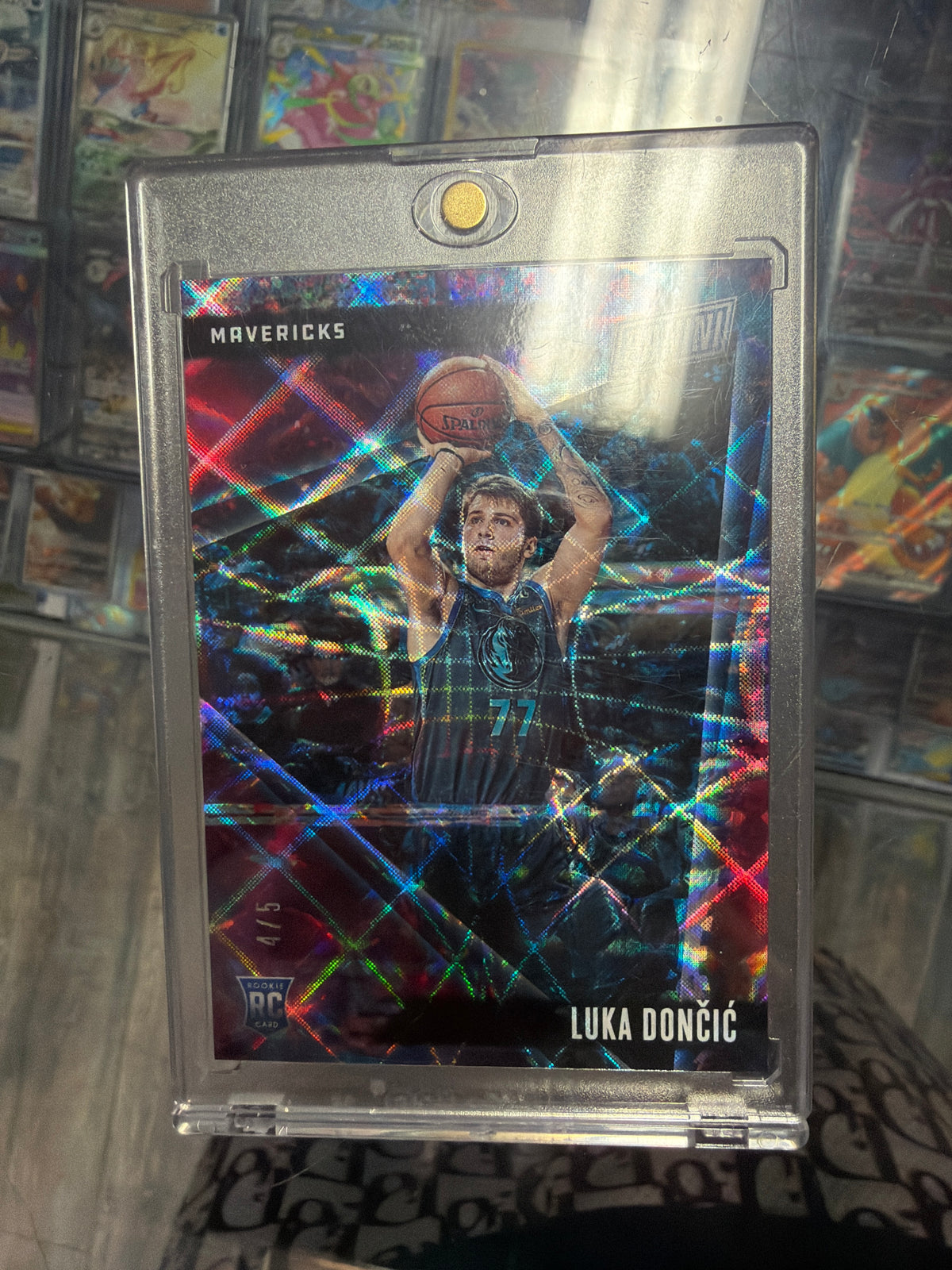 2019 Panini Father's Day Luka Doncic Rookie Hyper Plaid /5 #56 Low Pop SSP