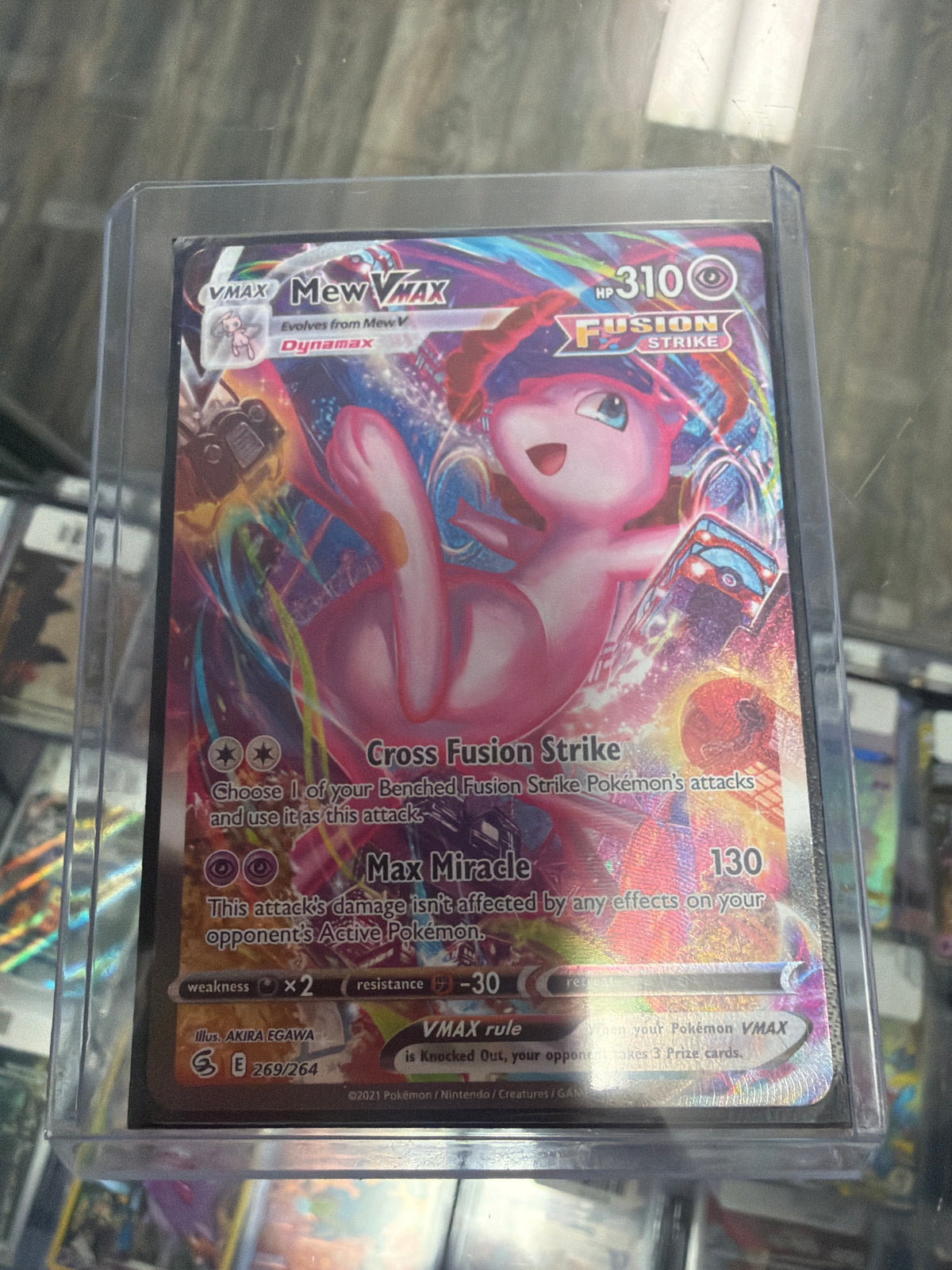 Pokémon - Mew VMAX (Alternate Art Secret) 269/264 - Fusion Strike VLP