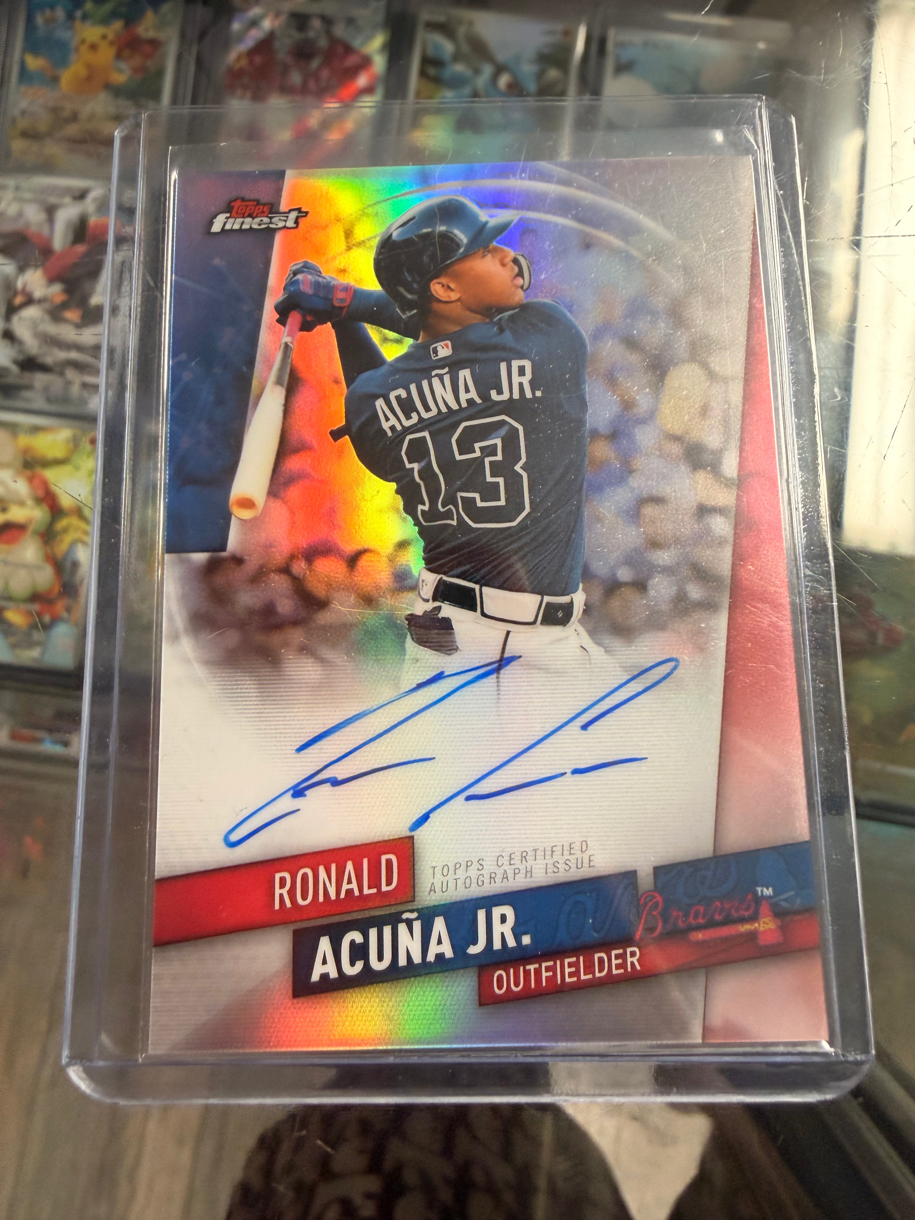 2019 Topps Finest Ronald Acuña Jr. Finest Autographs FA-RAJ On Card Auto Braves